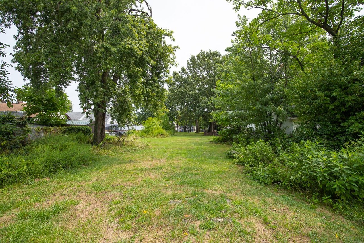 3295 W 46th St - Unit 1 Cleveland, OH 44102