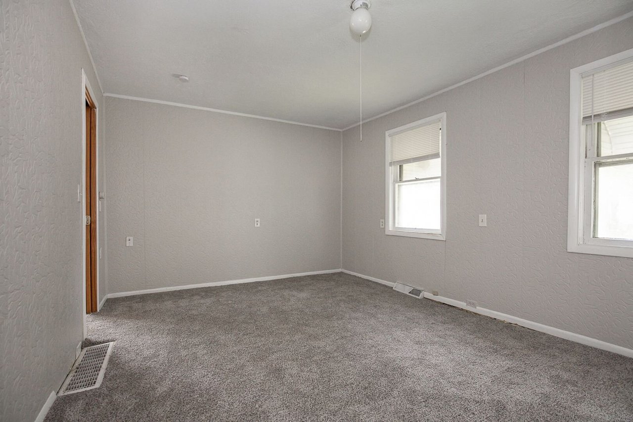 3295 W 46th St - Unit 1 Cleveland, OH 44102