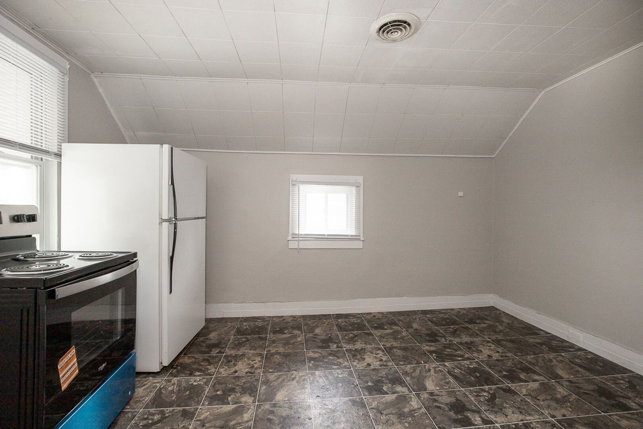 3295 W 46th St - Unit 2 Cleveland, OH 44102