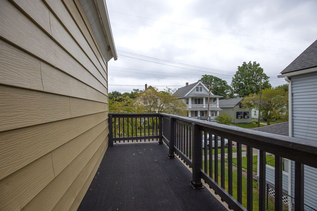 3422 W 52 St - Unit 2 Cleveland, OH 44102