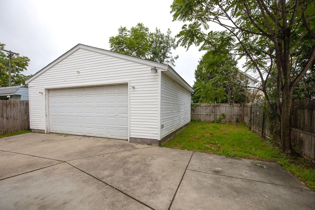 3422 W 52 St - Unit 2 Cleveland, OH 44102