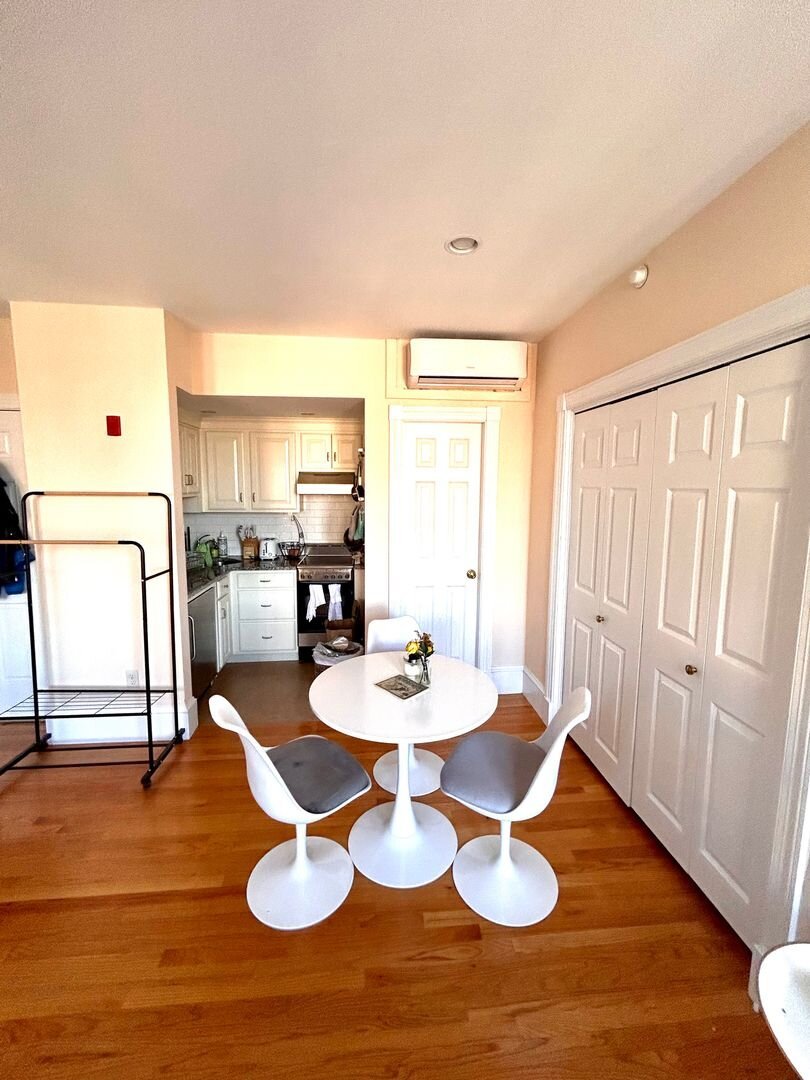 105 Pinckney Street 7 Boston, MA 02114