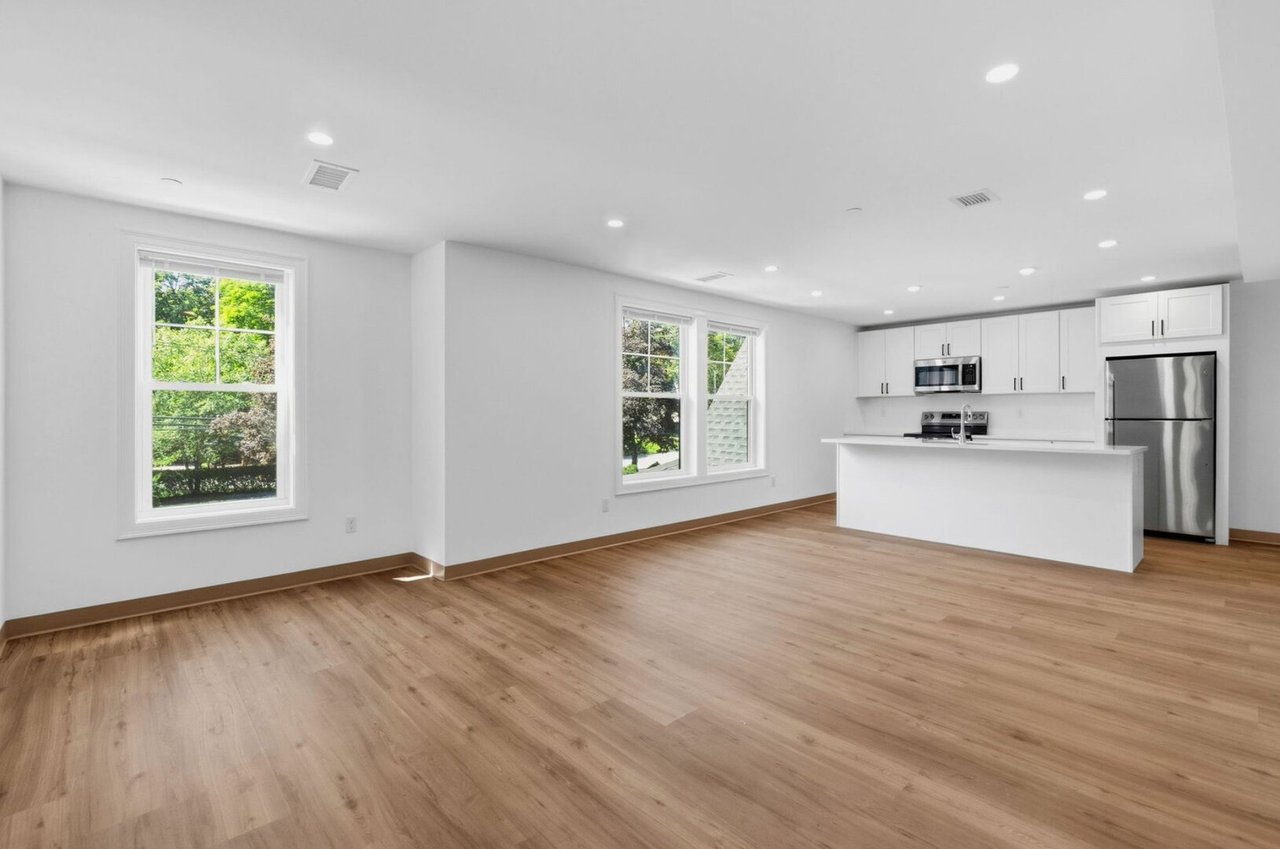 26 Union St Unit 206 Natick, MA 01760