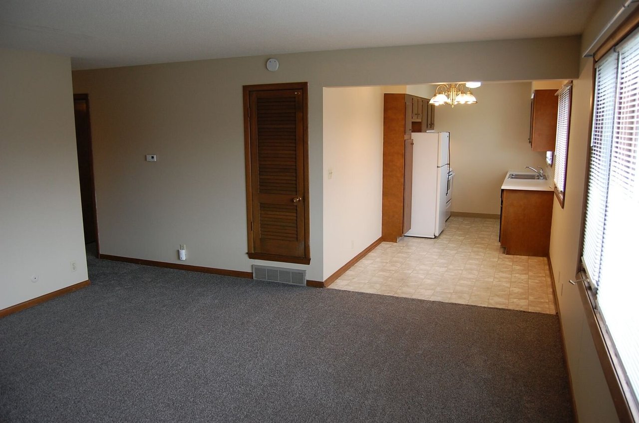 411 N 57th St - 411 N 57th St #6 Lincoln, NE 68505