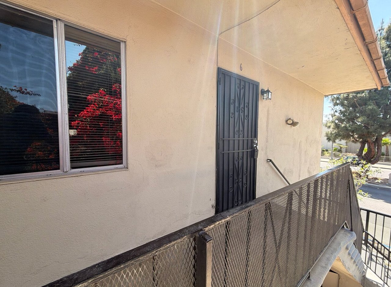 3348 Santa Fe Ave - Unit 6 Long Beach, CA 90810