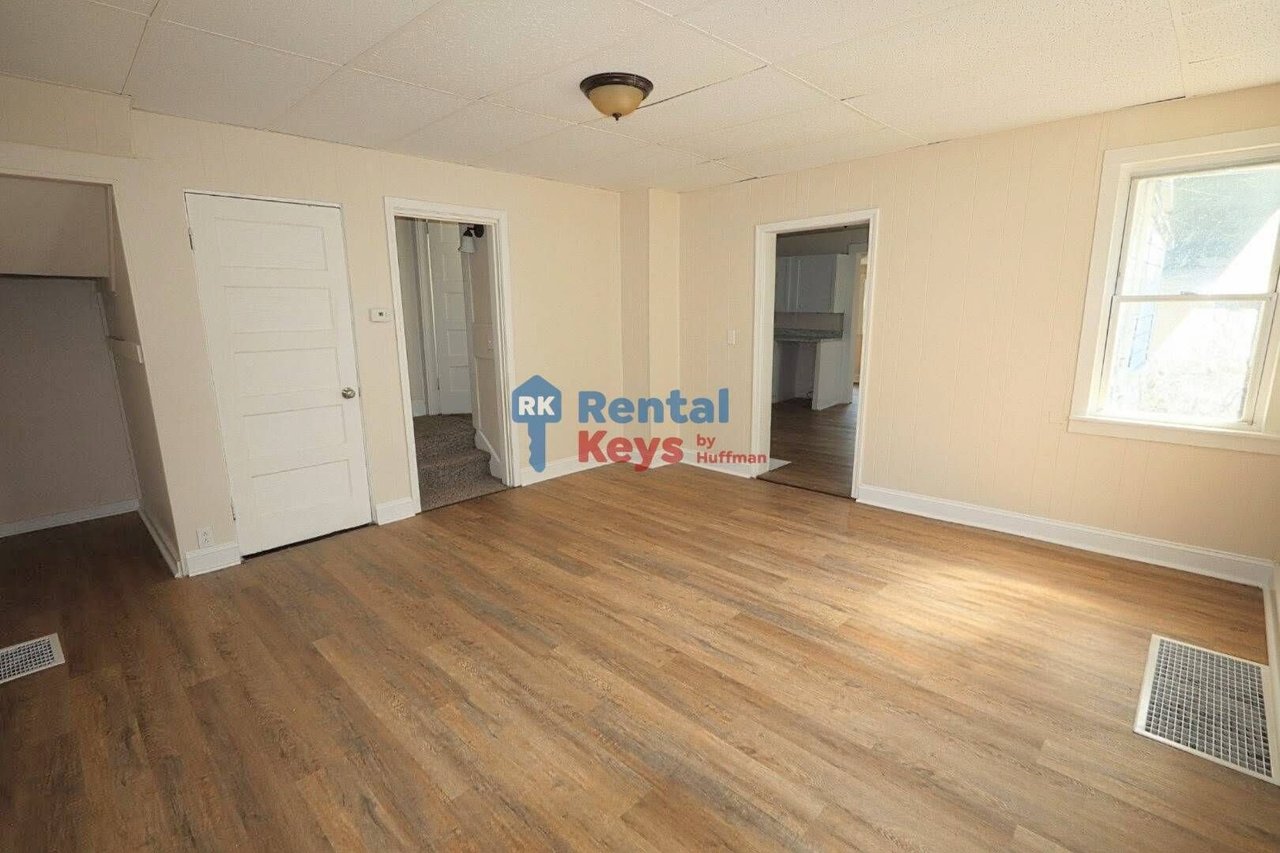 1305 N Garvin Street Evansville, IN 47711