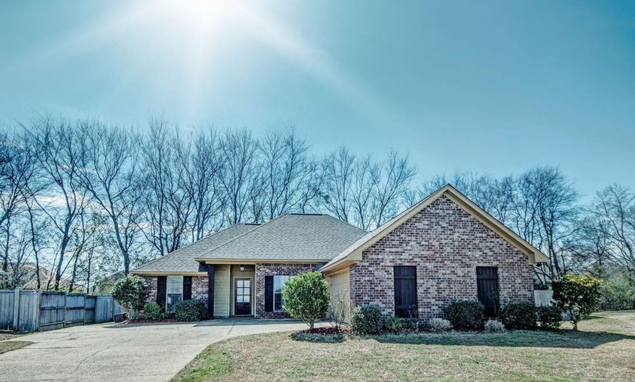 121 Millhouse Drive