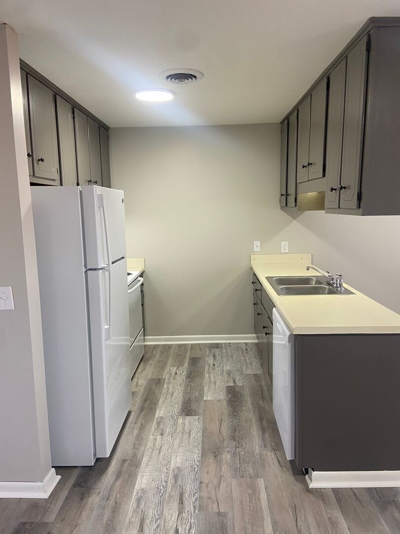 1903 Holmes Street Unit 20