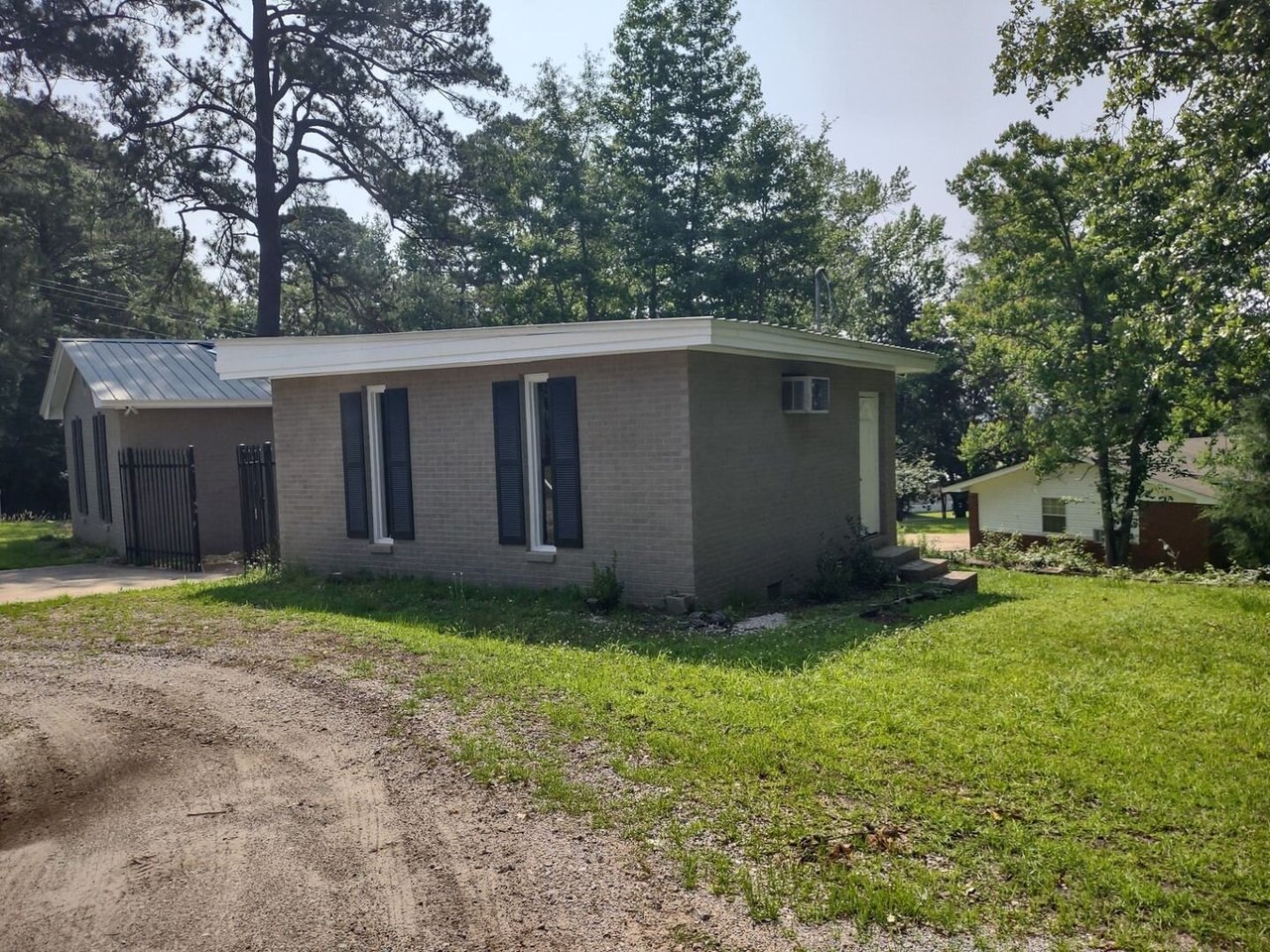 9209 Morgan Road