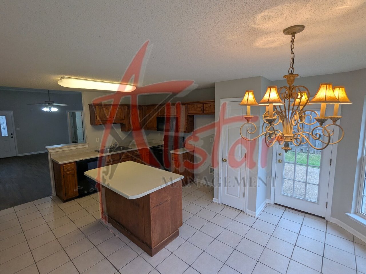 947 Clubhouse Drive