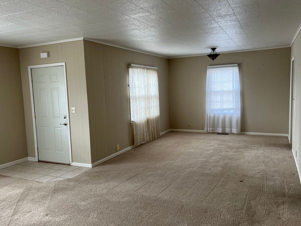 416 W Shawnee Ave Tahlequah, OK 74464