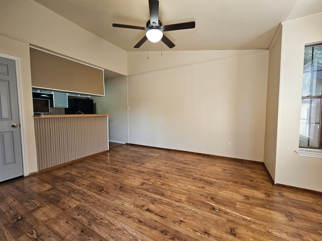 4803 Hamilton Wolfe #312 San Antonio, TX 78229