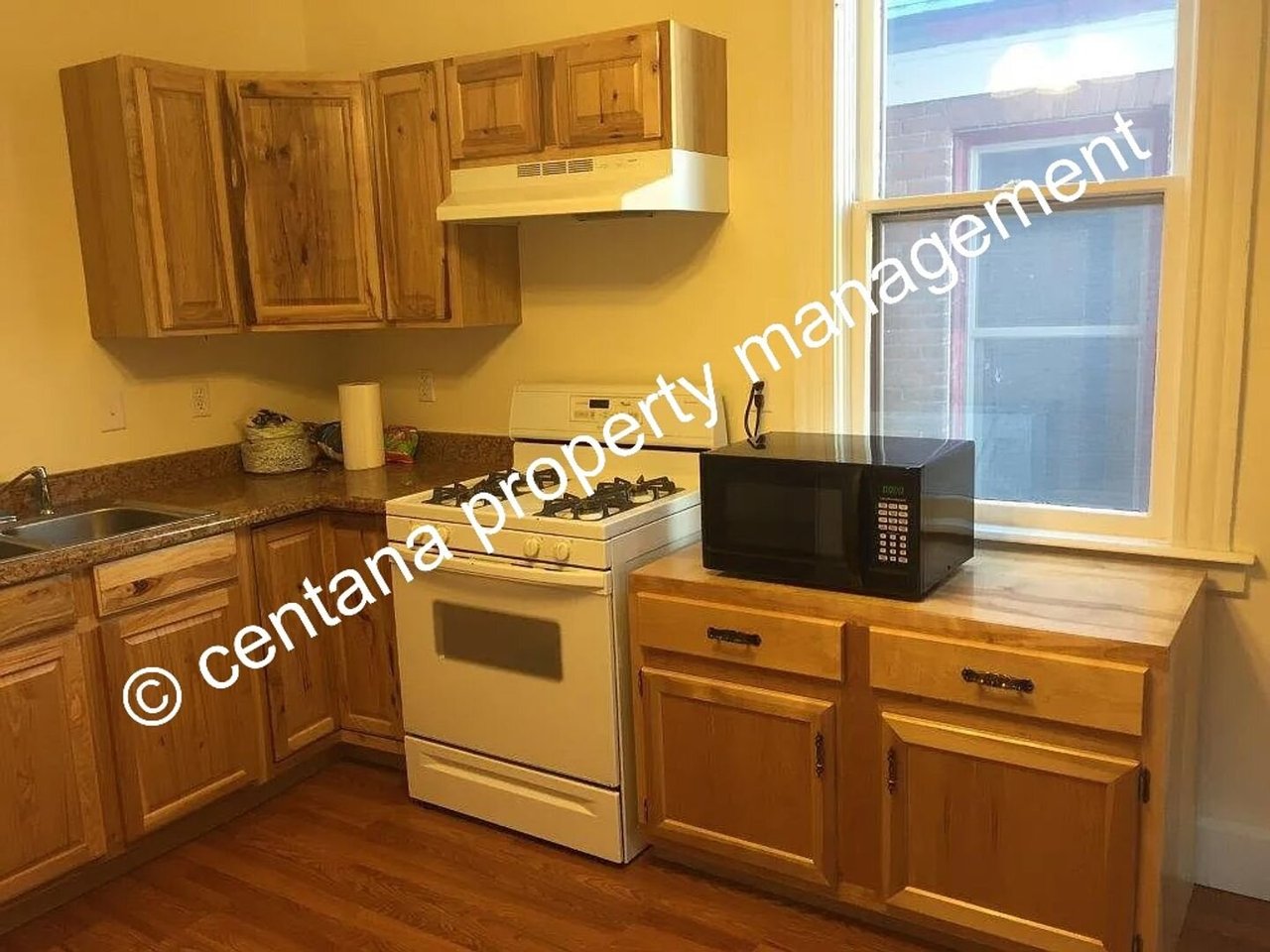 915-917 W Silver - 917 W Silver Butte, MT 59701