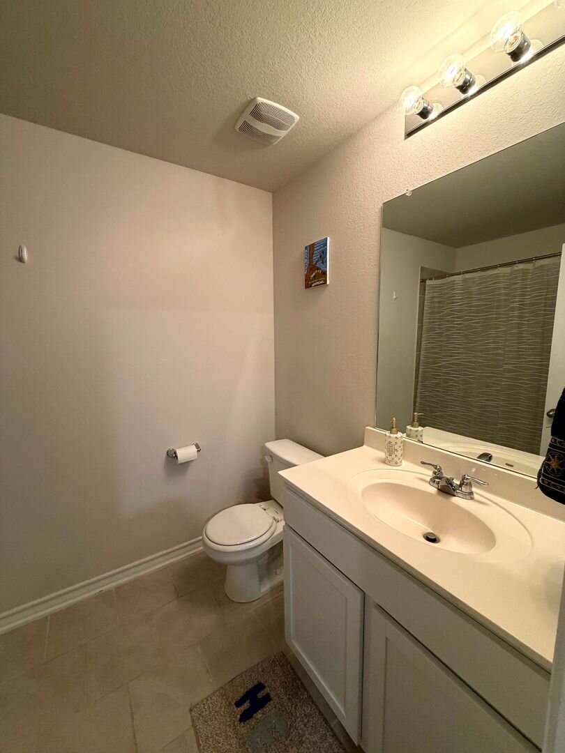 6811 Whisper Grove San Antonio, TX 78252