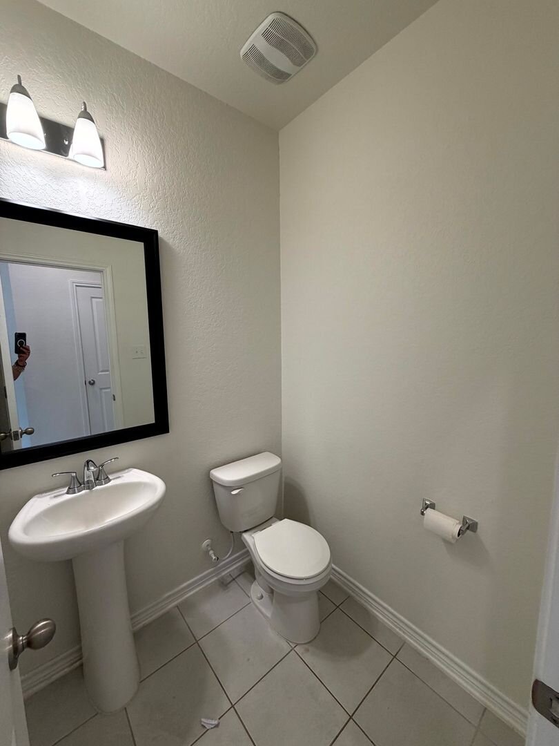4554 Otra Otra Drive San Antonio, TX 78222