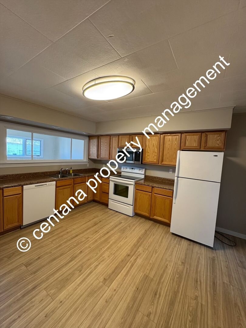 221 Chestnut St. Anaconda, MT 59711