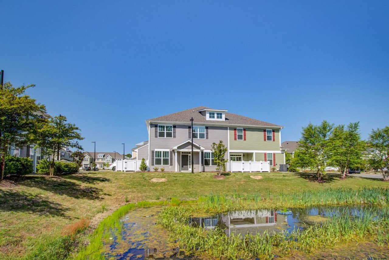 609 Fishers Court Hampton, VA 23666