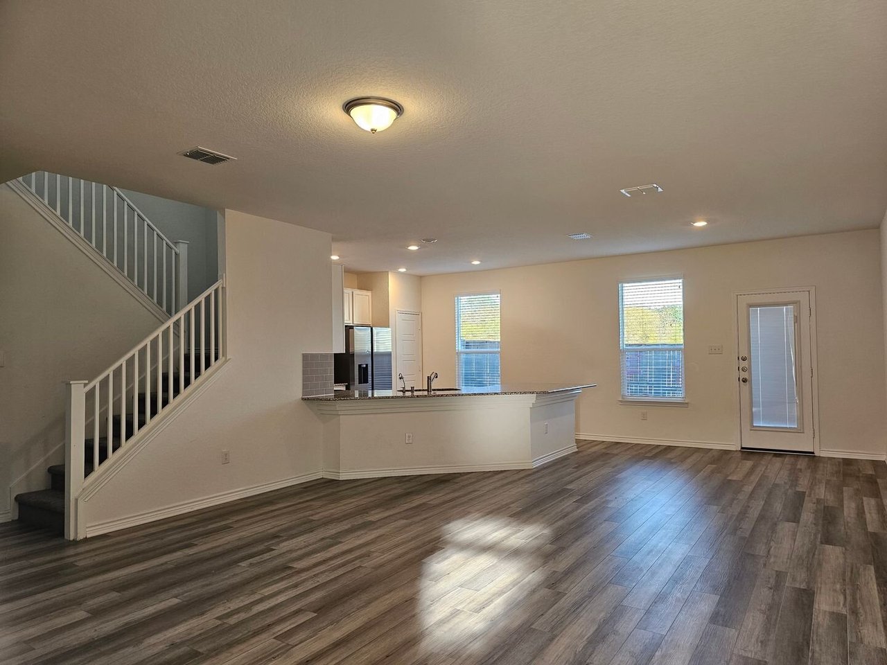 4955 USAA Boulevard   #21 San Antonio, TX 78240