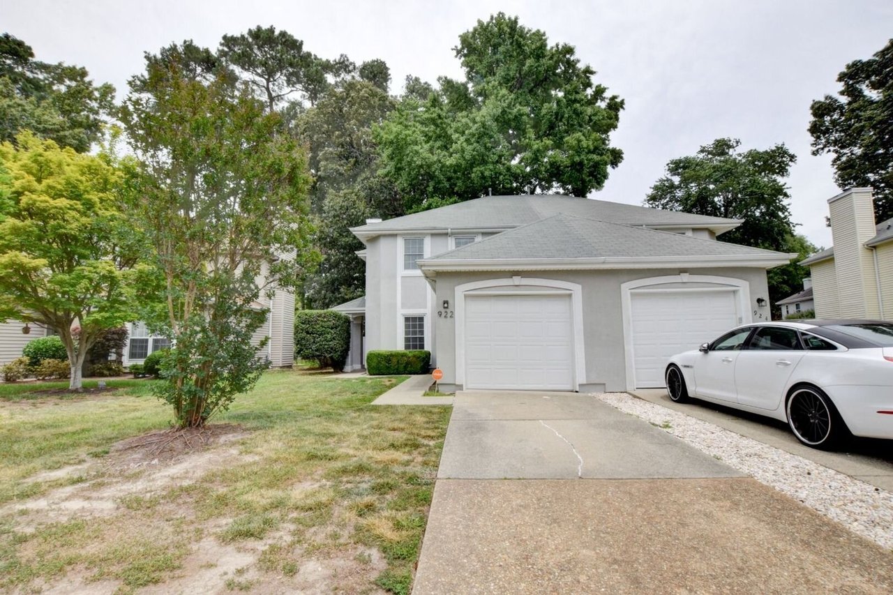 922 Willow Point Newport News, VA 23602