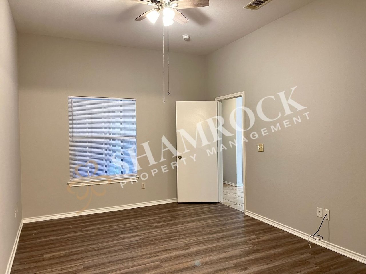 10205-B Lilac Ln Waco, TX 76708