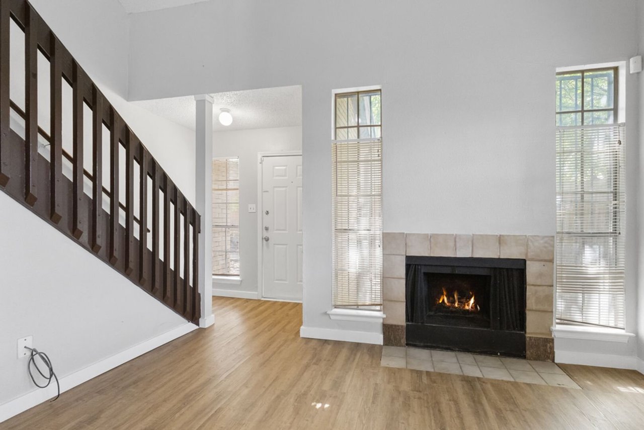 6714 Windsor Hollow San Antonio, TX 78239
