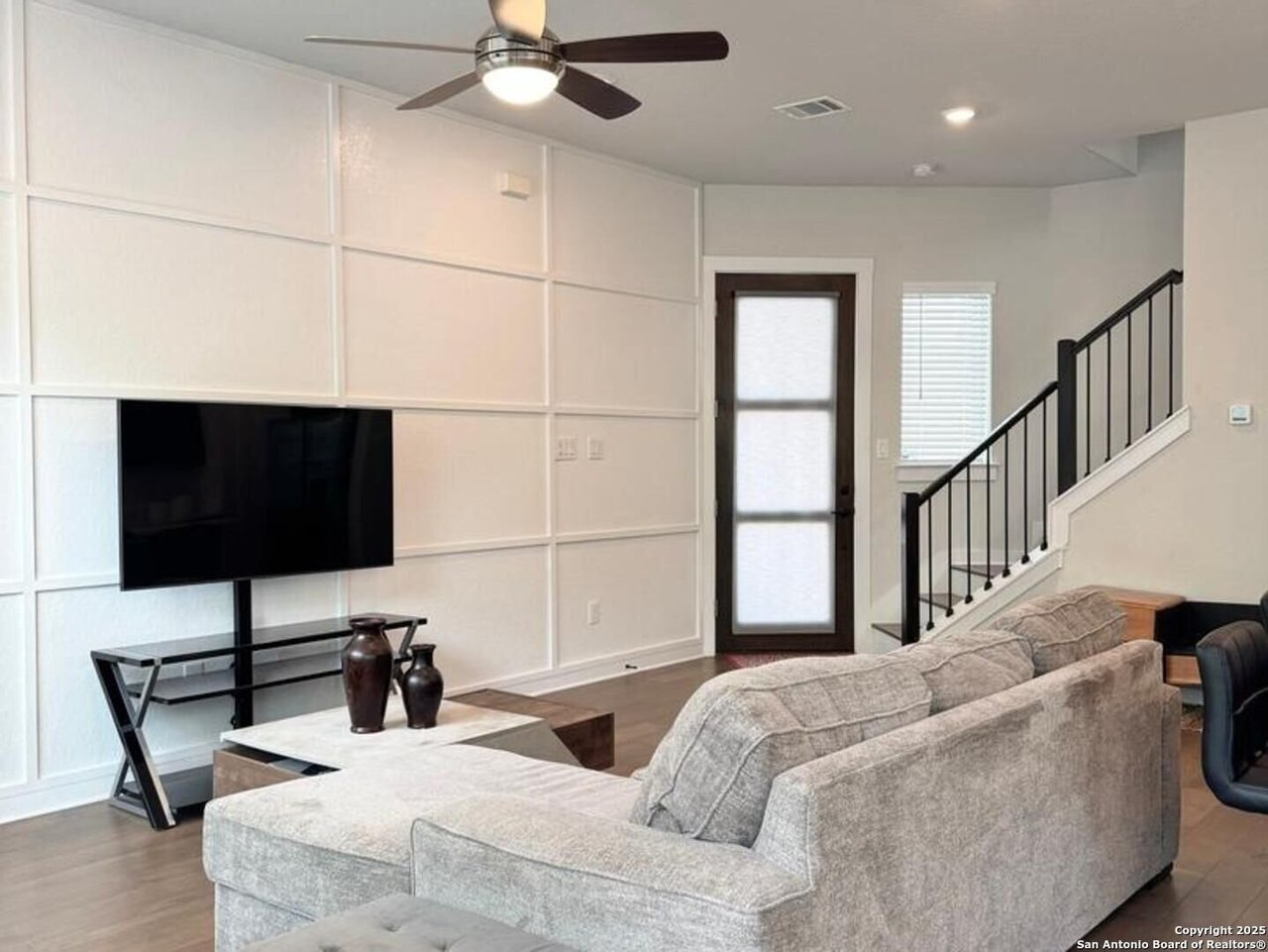 5843 Whitby Rd #13 San Anhtonio, TX 78240