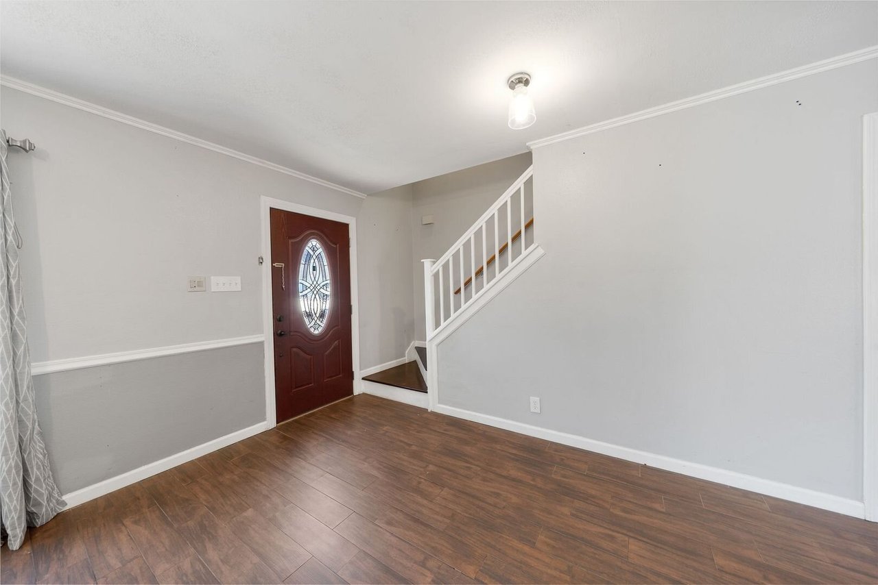 7703 Sandia Bluff San Antonio, TX 78240