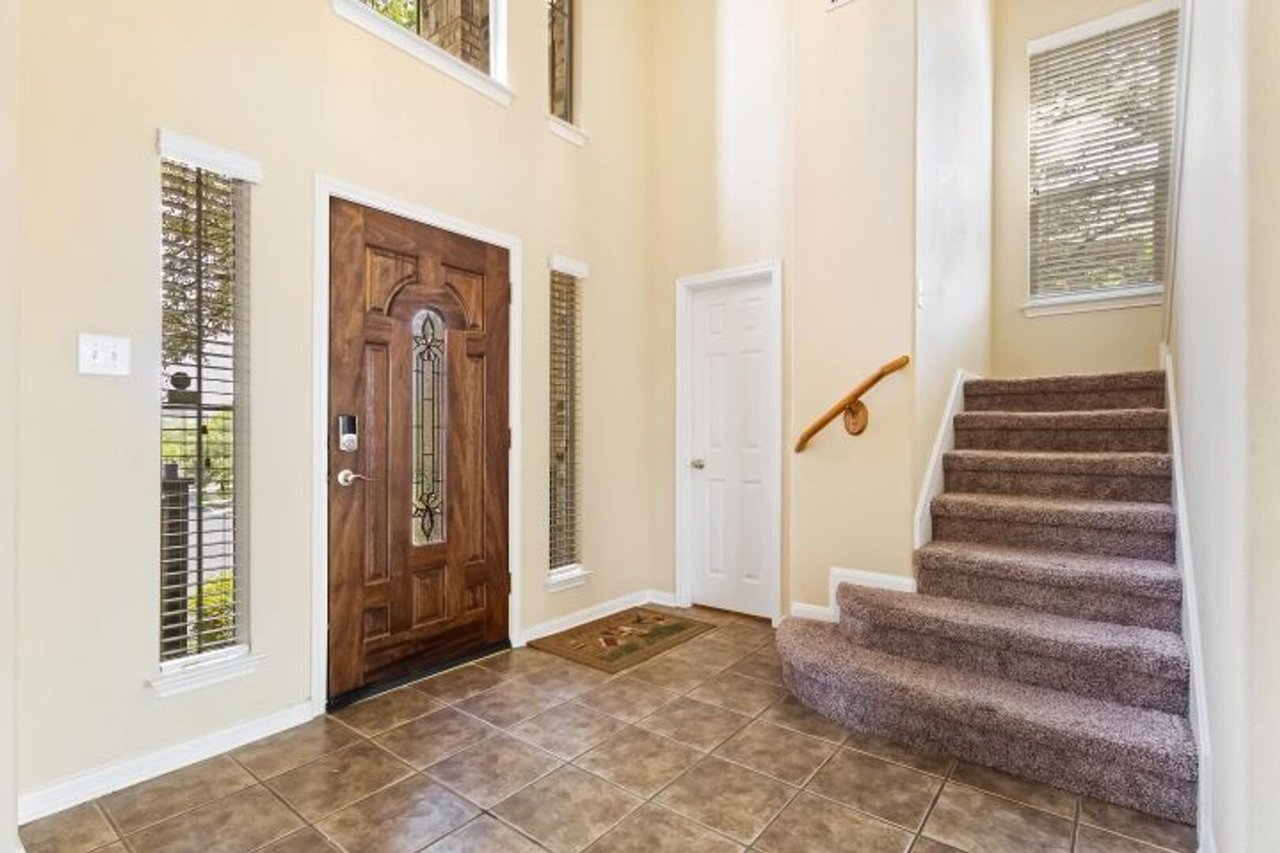 8506 Raton Way Helotes, TX 78023