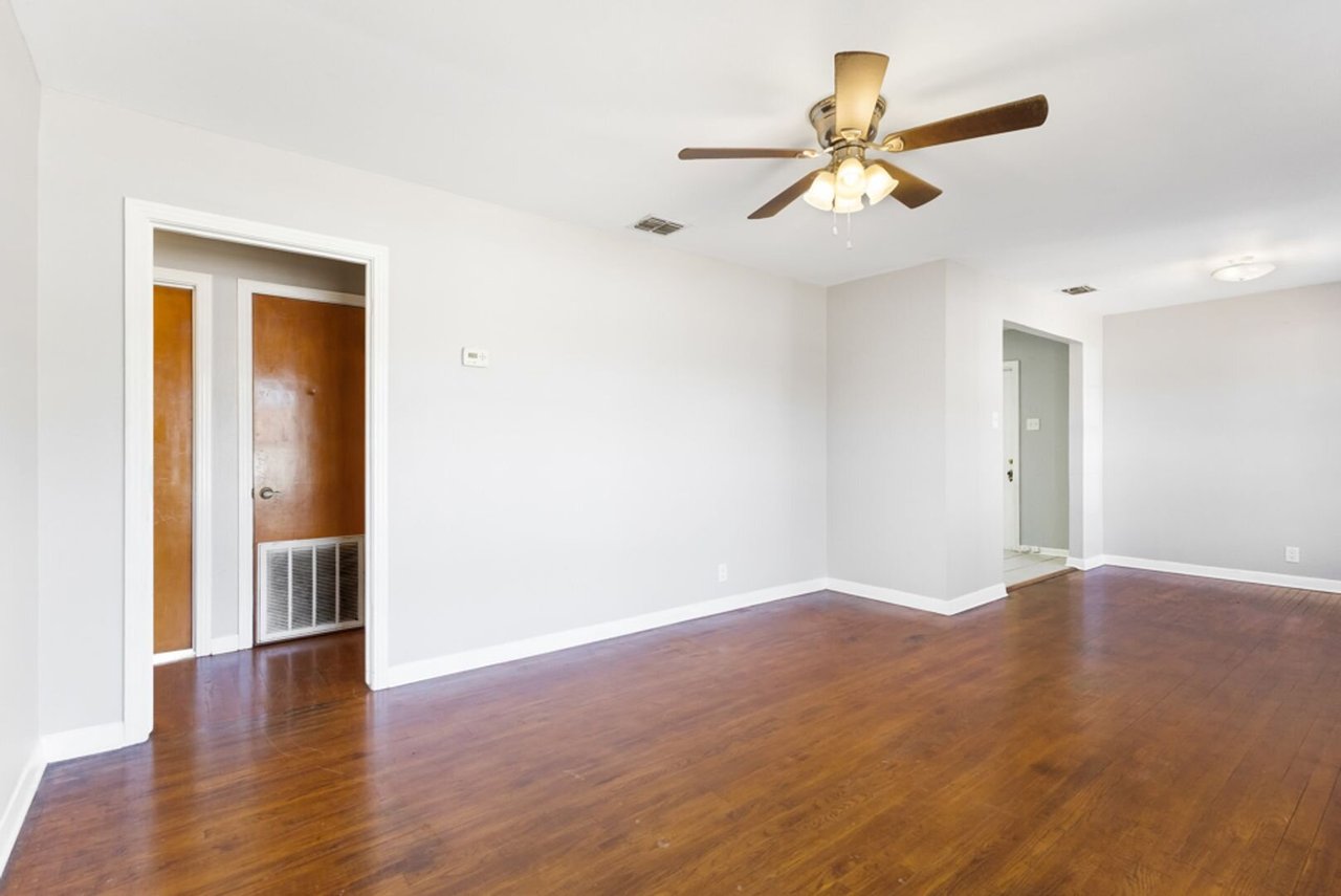 210 Dryden San Antonio, TX 78213