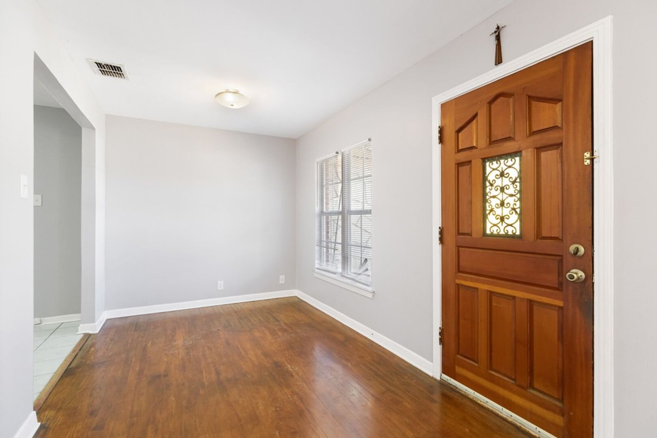 210 Dryden San Antonio, TX 78213