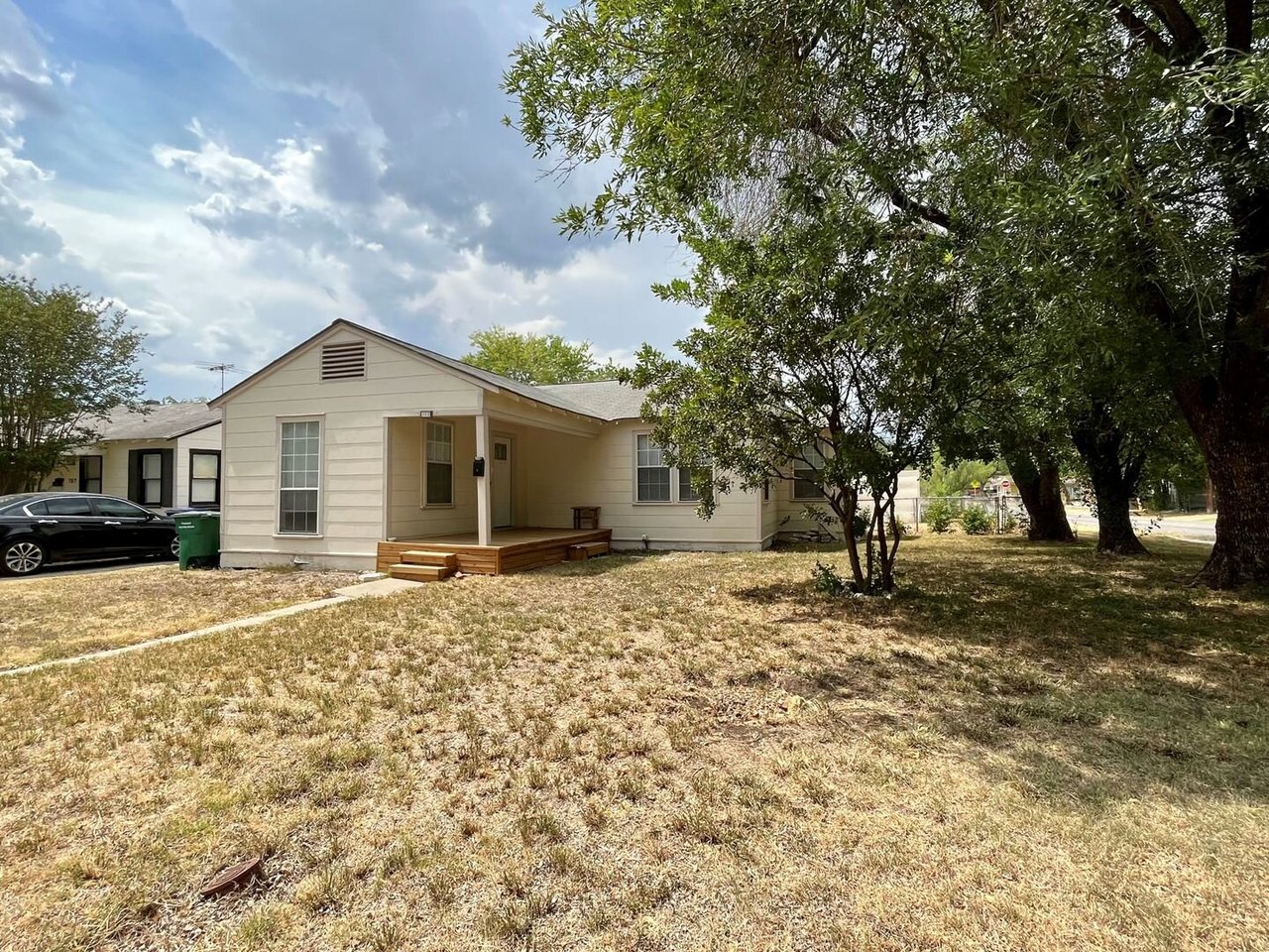 703 W Olmos Dr San Antonio, TX 78212