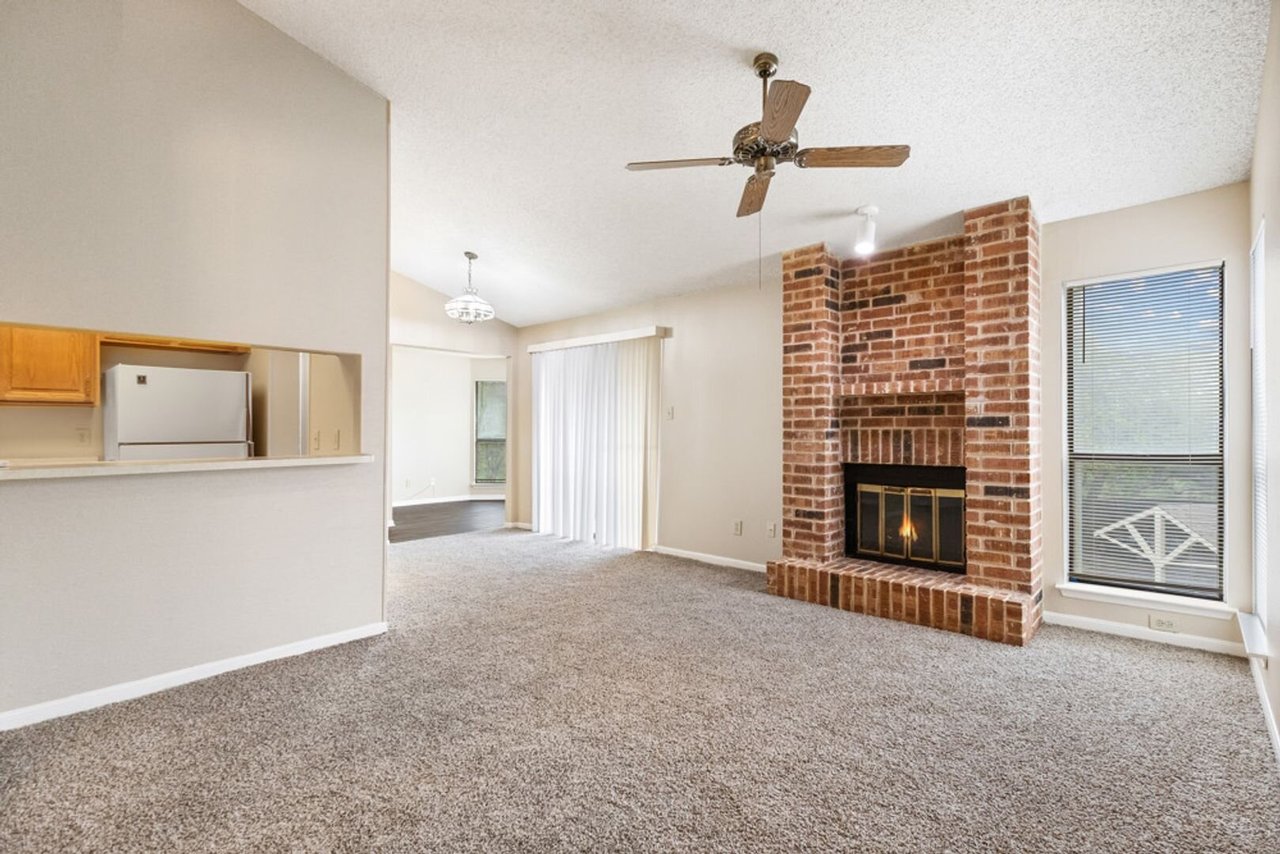 4839 Brandeis #923 San Antonio, TX 78249