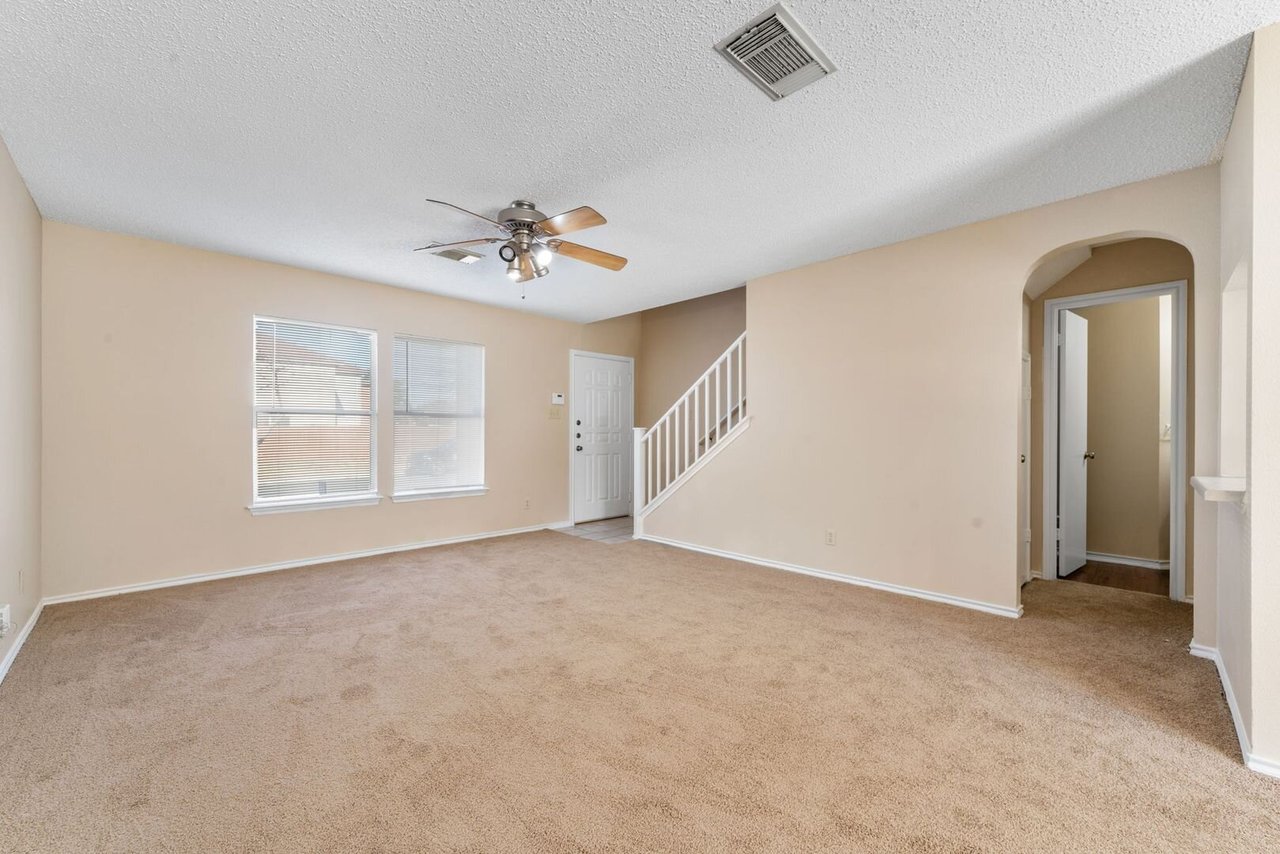 7038 Cole Creek Dr. Converse, TX 78109