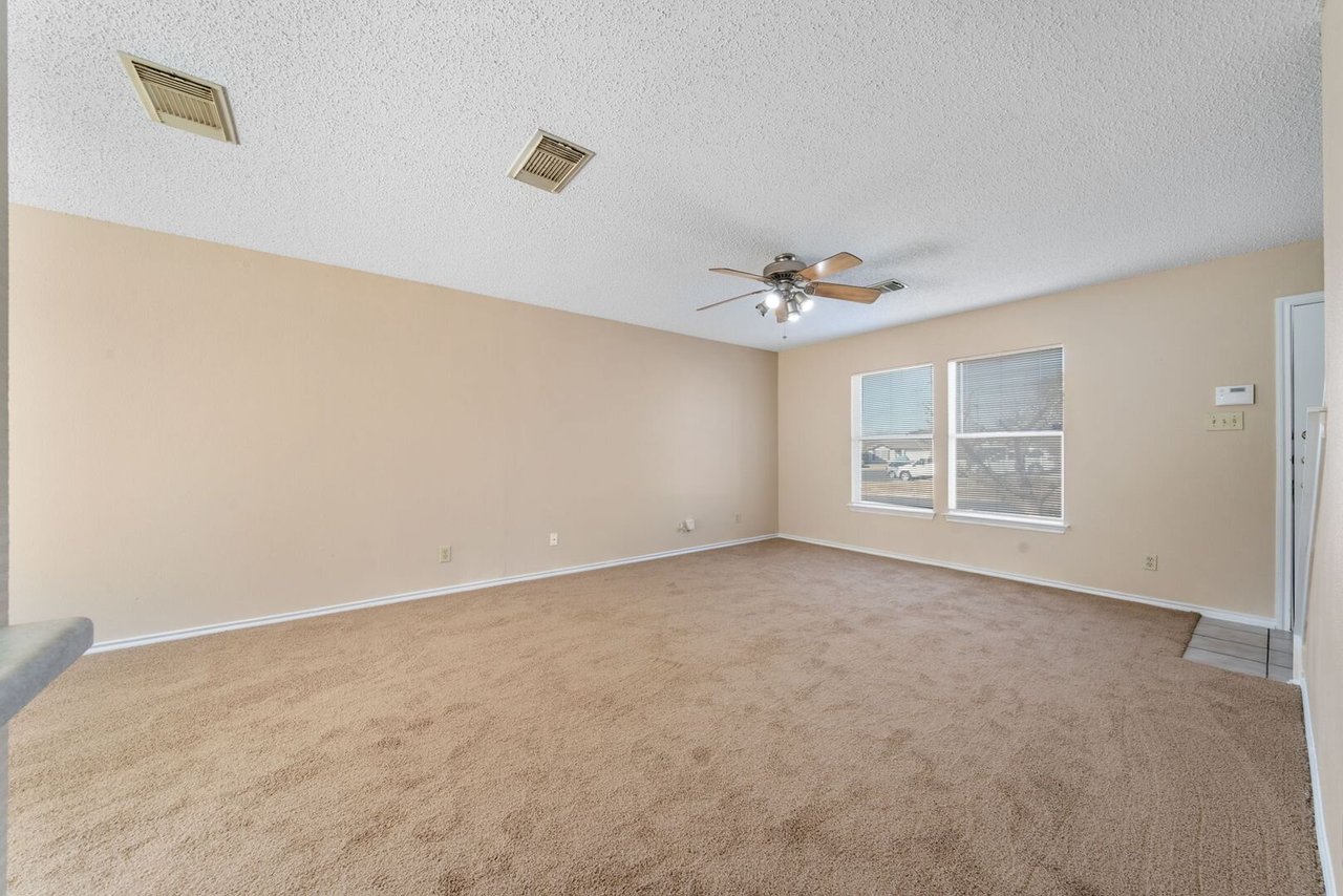 7038 Cole Creek Dr. Converse, TX 78109