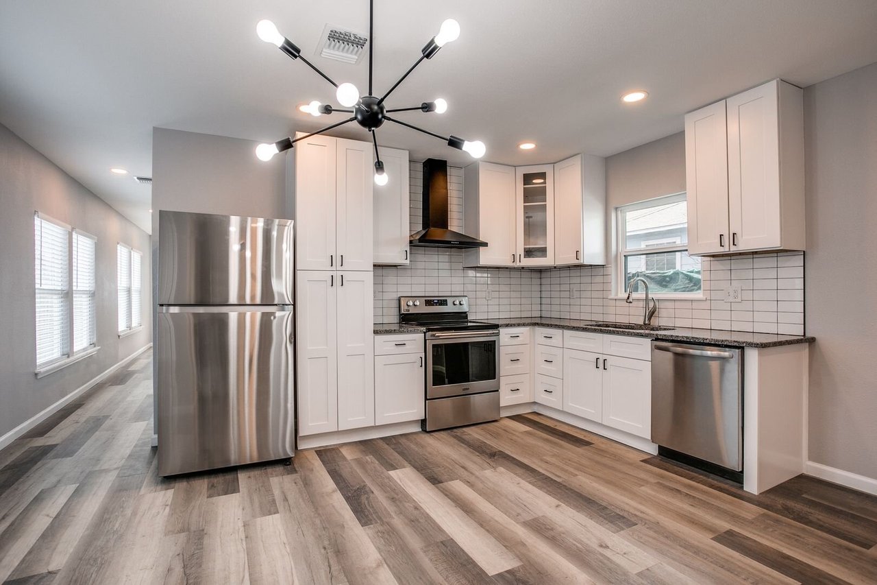 1324 E Carson St San Antonio, TX 78208