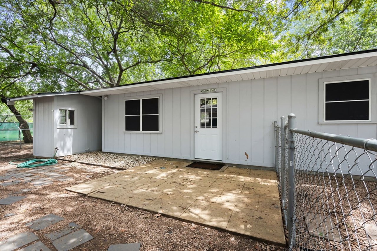 761 Whippoorwill Drive Canyon Lake, TX 78133