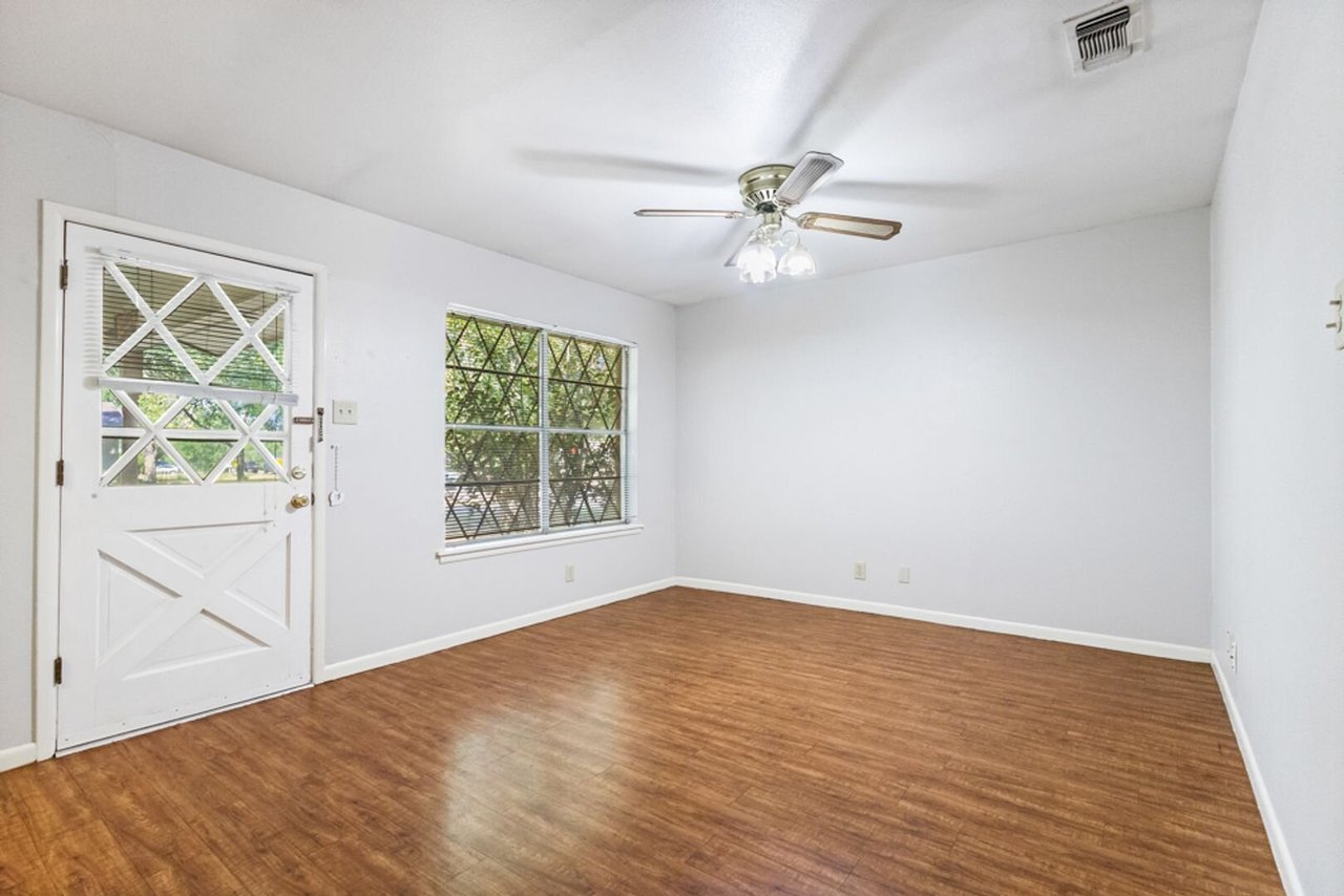 130 Algarita San Marcos, TX 78666