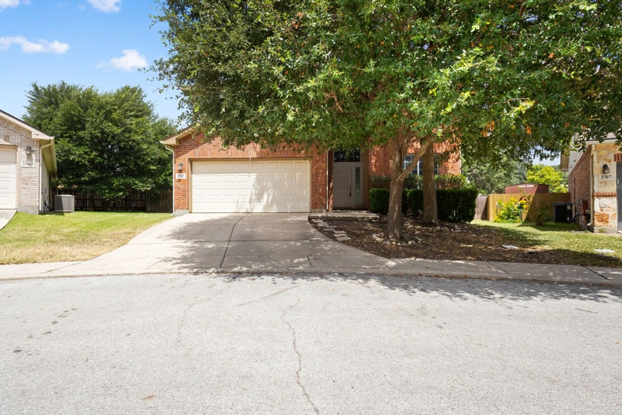 3703 Majestic Sage San Antonio, TX 78261