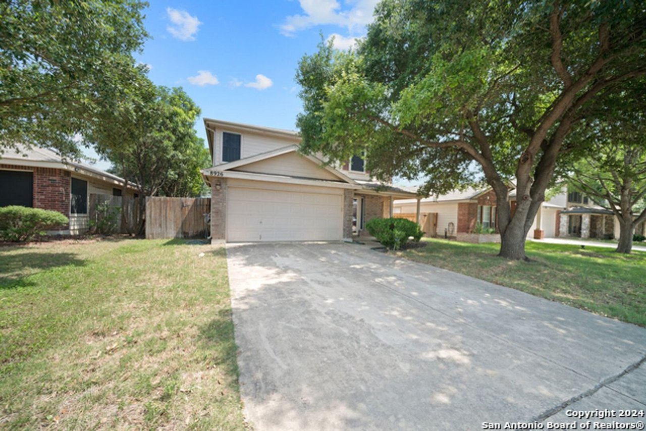 8926 Valhalla Selma, TX 78154