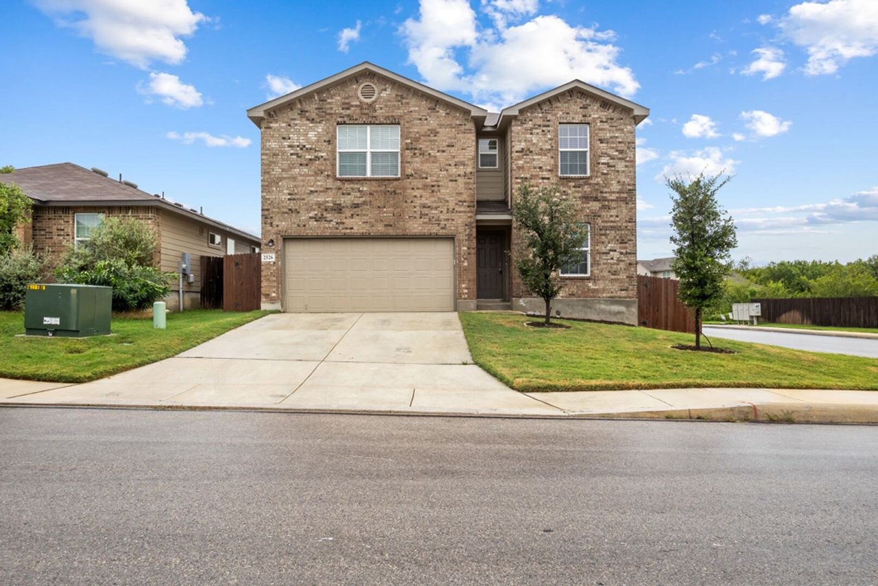 2526 Wentwood Run San Antonio, TX 78245