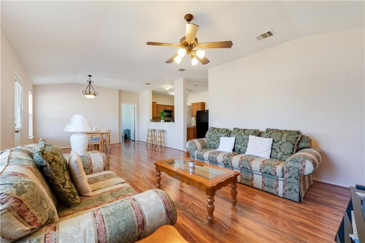 600 Stokesay Castle Path Pflugerville, TX 78660