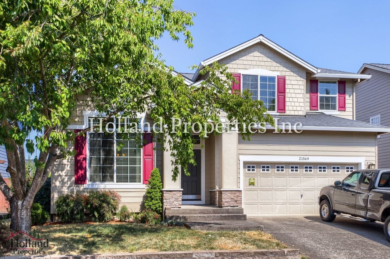 21569 SW Susan Ln Beaverton, OR 97003