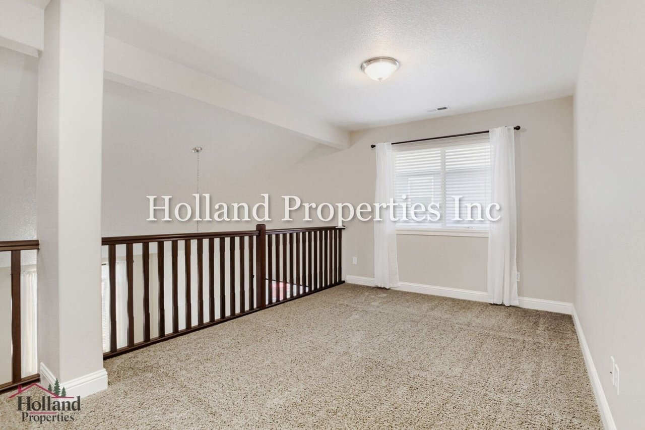 21569 SW Susan Ln Beaverton, OR 97003