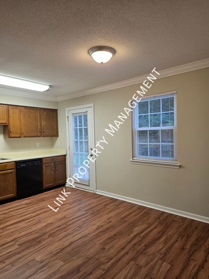 5364  Haisten Court East Ridge, TN 37412