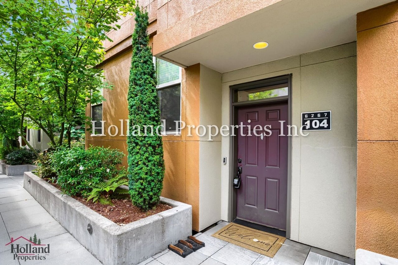 6267 NE Carillion DR Unit 104 Hillsboro, OR 97124