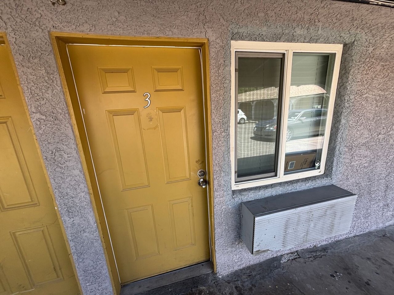 311 N 16th St #03 Las Vegas, NV 89101