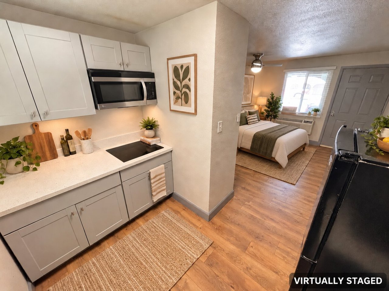 311 N 16th St #03 Las Vegas, NV 89101