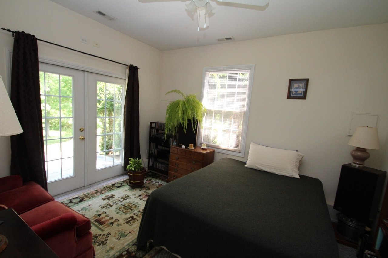 231 Rivergate Dr. Cottage Wilton, CT 06897
