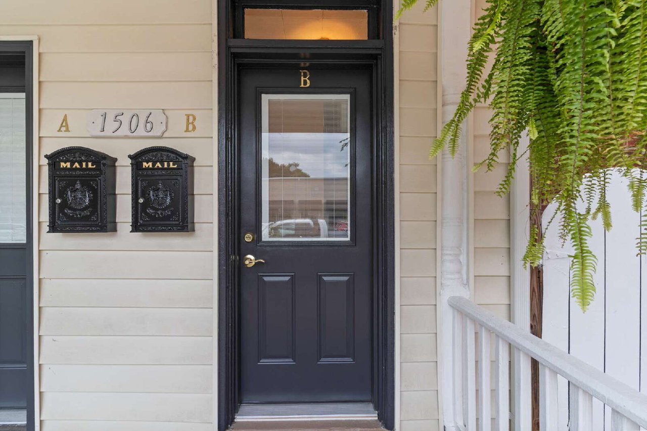 1506 B Mt Vernon Ave