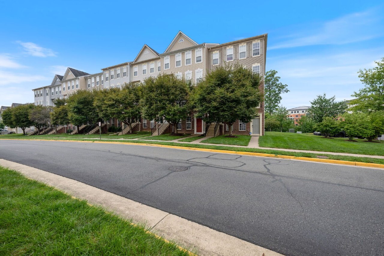 15555 John Diskin Circle